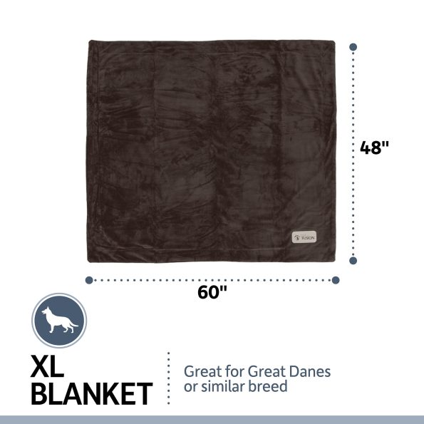 PB4B_PF_MicroplushBlanket_XL_Brown_Ecomm_07_1