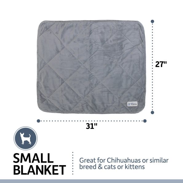 PM3A_PF_MicroplushQuiltedBlanket_SM_Gray_Ecomm_07